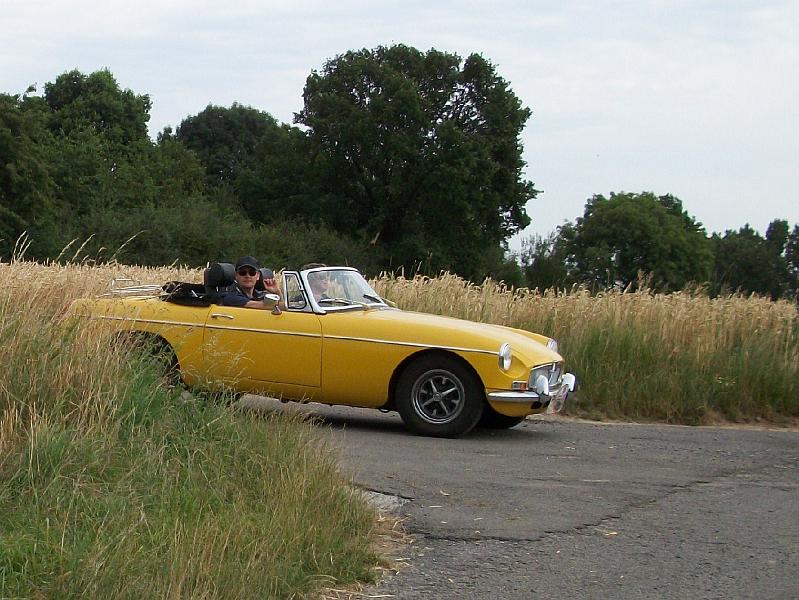 MG DAY 2010, georganiseerd  door MG Club Belgique Sud (71).JPG